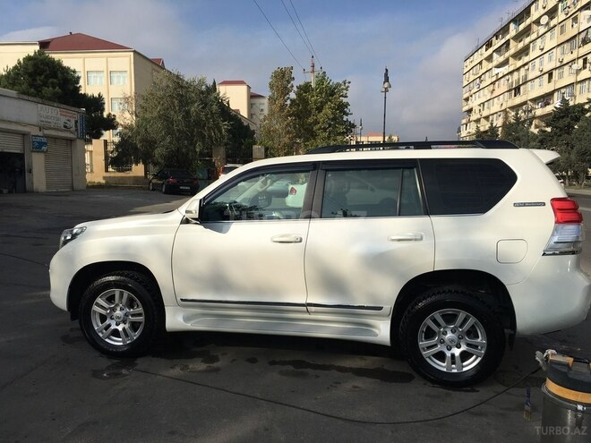 Toyota Prado 2010, 117,000 km - 3.0 l - Bakı