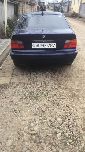 BMW 318 1993, 275,000 km - 1.8 l - Bakı