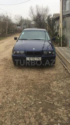 BMW 318 1993, 275,000 km - 1.8 l - Bakı