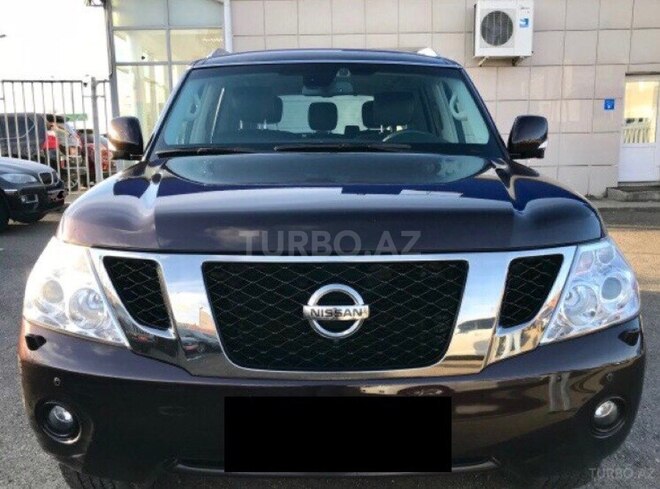 Nissan Patrol 2010, 120,000 km - 5.6 l - Bakı