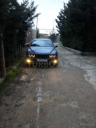 BMW 528 1996, 2,880,000 km - 2.8 l - Bakı