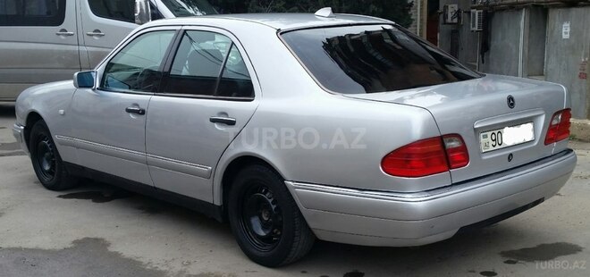 Mercedes E 240 1998, 346,000 km - 2.3 l - Bakı