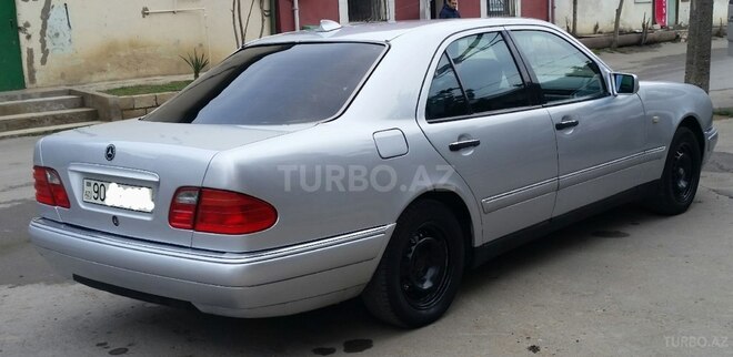 Mercedes E 240 1998, 346,000 km - 2.3 l - Bakı