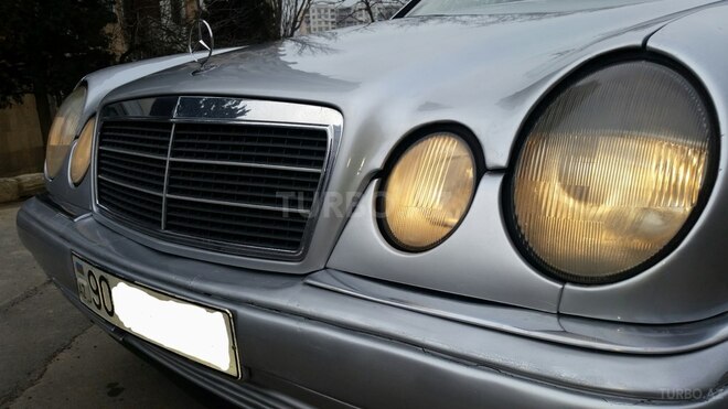 Mercedes E 240 1998, 346,000 km - 2.3 l - Bakı