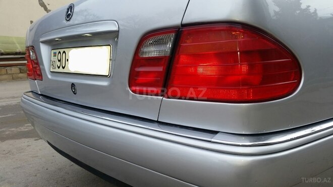 Mercedes E 240 1998, 346,000 km - 2.3 l - Bakı