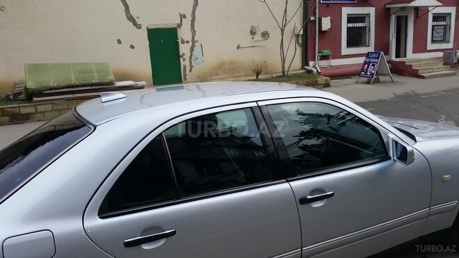 Mercedes E 240 1998, 346,000 km - 2.3 l - Bakı
