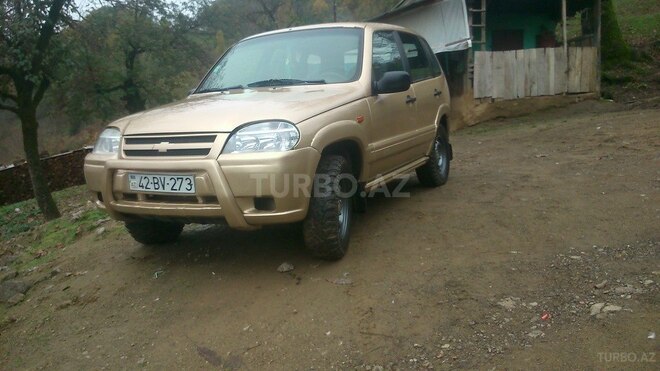 Chevrolet Niva 2004, 243,000 km - 1.7 l - Lənkəran