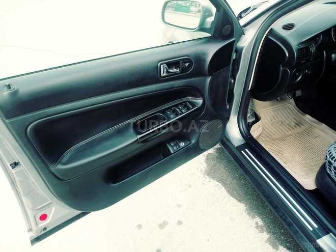 Volkswagen Passat 2002, 196,000 km - 1.8 л - Şamaxı