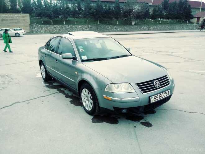 Volkswagen Passat 2002, 196,000 km - 1.8 л - Şamaxı