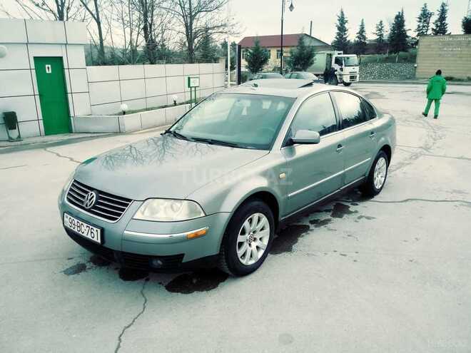 Volkswagen Passat 2002, 196,000 km - 1.8 л - Şamaxı