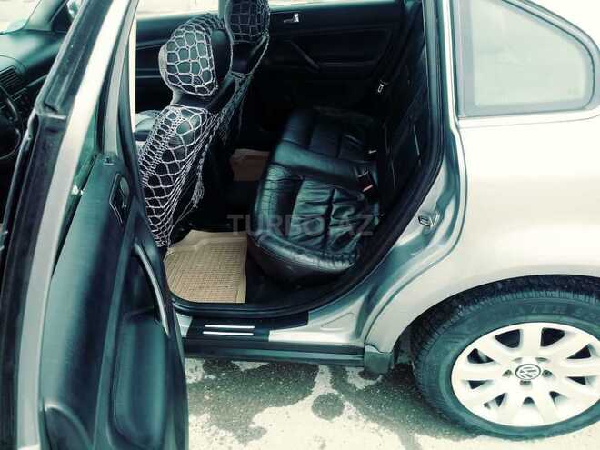 Volkswagen Passat 2002, 196,000 km - 1.8 л - Şamaxı