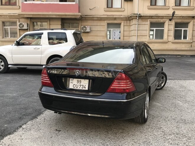 Mercedes C 240 2003, 161,000 km - 2.6 l - Bakı