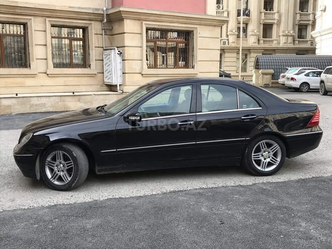 Mercedes C 240 2003, 161,000 km - 2.6 l - Bakı