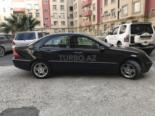 Mercedes C 240 2003, 161,000 km - 2.6 l - Bakı