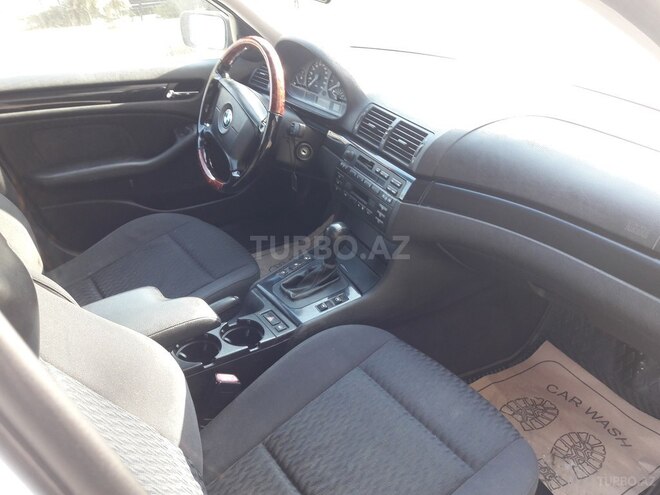 BMW 320 2001, 197,600 km - 2.2 l - Bakı