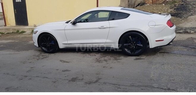 Ford Mustang 2015, 10 km - 0.4 л - Bakı