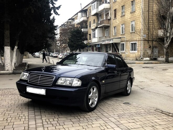 Mercedes C 180 1999, 287,000 km - 1.8 л - Bakı
