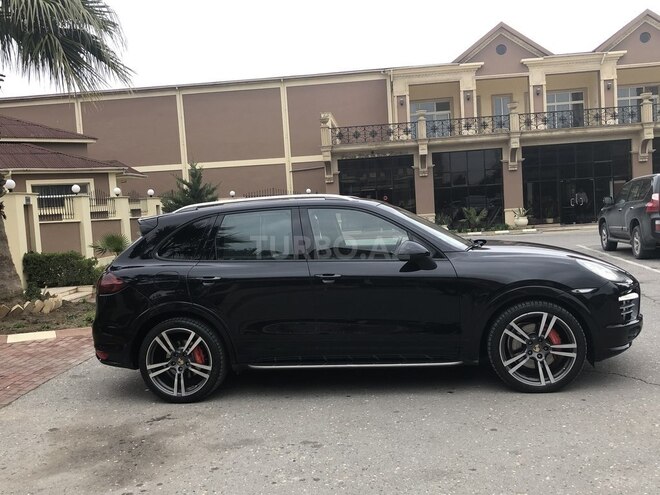 Porsche Cayenne Turbo 2011, 115,000 km - 4.8 l - Bakı