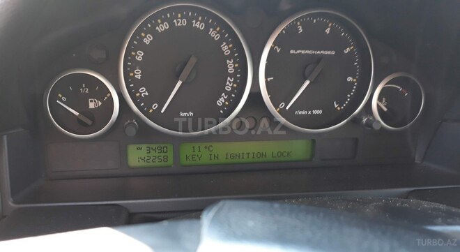Land Rover Range Rover 2008, 142,300 km - 4.2 л - Bakı