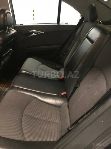Mercedes E 320 2004, 267,000 km - 3.2 l - Bakı