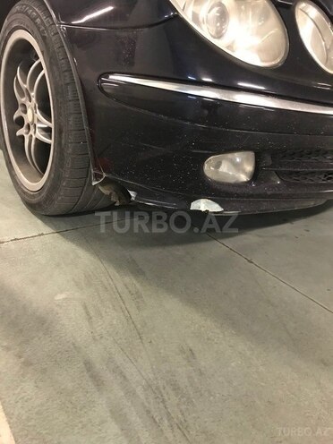Mercedes E 320 2004, 267,000 km - 3.2 l - Bakı