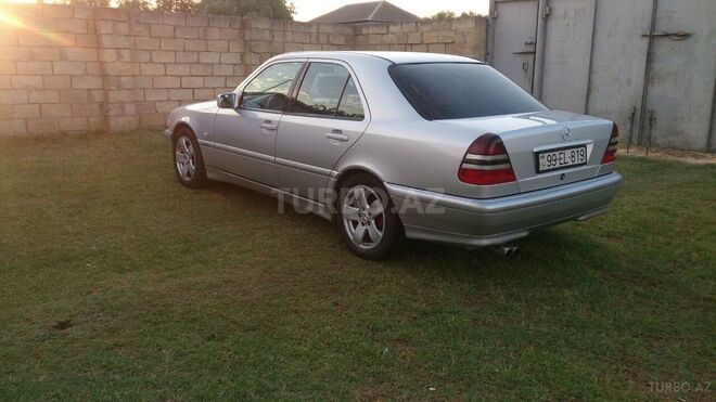 Mercedes C 230 1999, 213,000 km - 2.3 l - Bakı