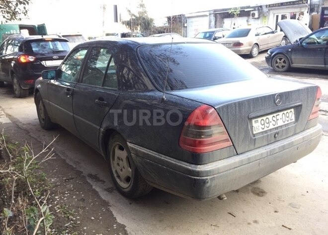 Mercedes C 180 1997, 336,000 km - 1.8 l - Bakı