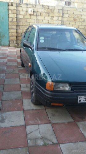 Volkswagen Polo 1995, 200,000 km - 1.5 л - Sumqayıt