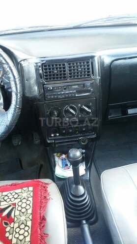Volkswagen Polo 1995, 200,000 km - 1.5 л - Sumqayıt