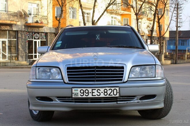 Mercedes C 180 1998, 284,000 km - 1.8 l - Qusar