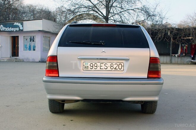 Mercedes C 180 1998, 284,000 km - 1.8 l - Qusar