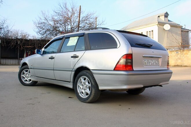 Mercedes C 180 1998, 284,000 km - 1.8 l - Qusar