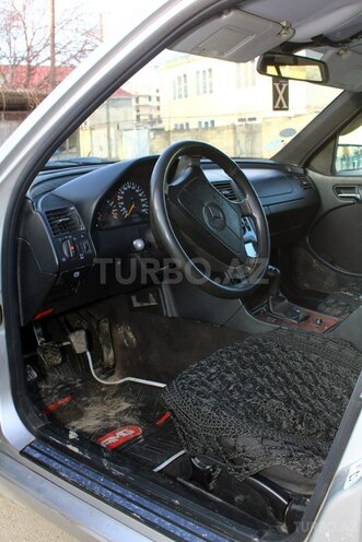 Mercedes C 180 1998, 284,000 km - 1.8 l - Qusar