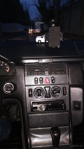Mercedes E 240 1998, 352,237 km - 2.4 l - Bakı