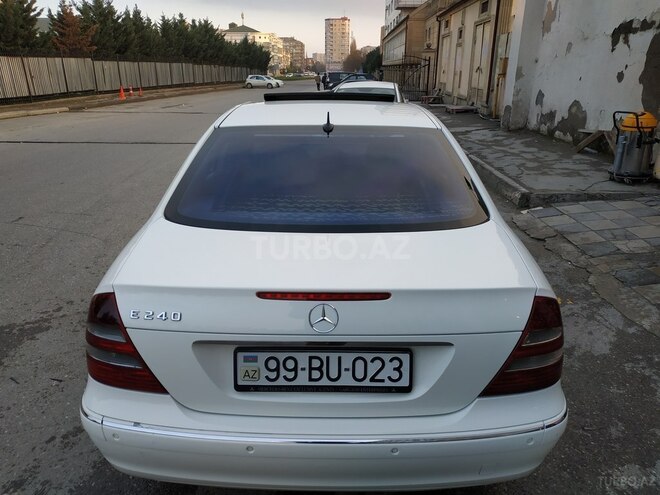 Mercedes E 240 2004, 304,200 km - 2.6 l - Bakı