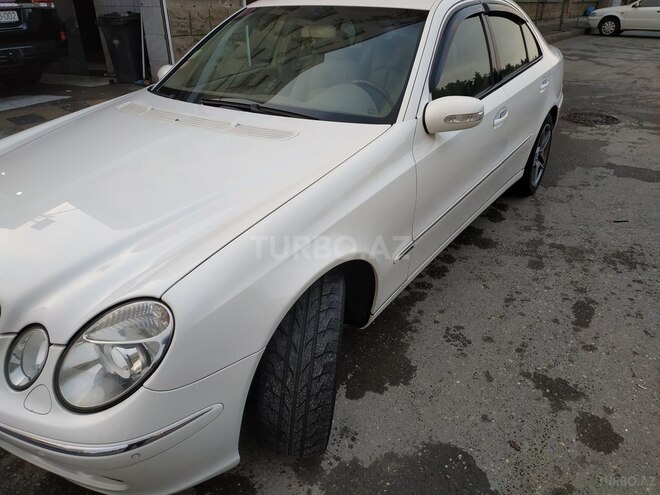Mercedes E 240 2004, 304,200 km - 2.6 l - Bakı