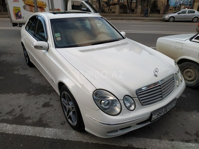 Mercedes E 240 2004, 304,200 km - 2.6 l - Bakı