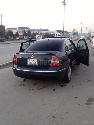 Volkswagen Passat 2004, 220,000 km - 1.8 l - Bakı