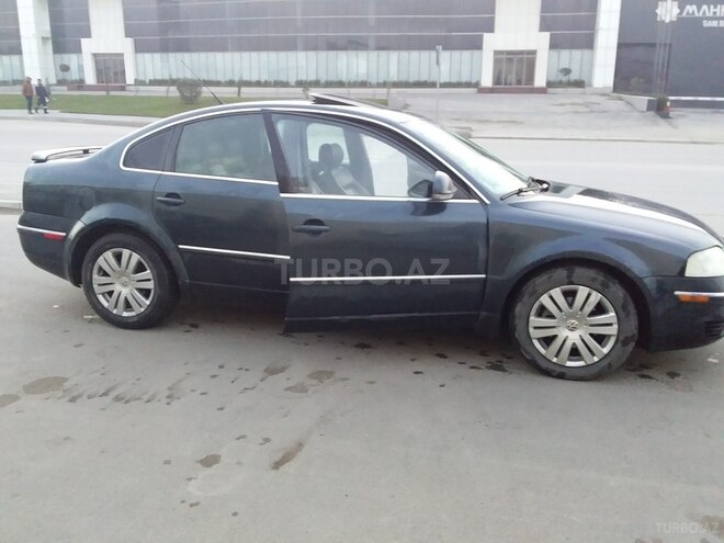 Volkswagen Passat 2004, 220,000 km - 1.8 l - Bakı