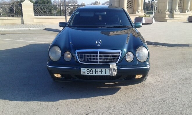 Mercedes E 240 2001, 222,235 km - 2.6 l - Bərdə
