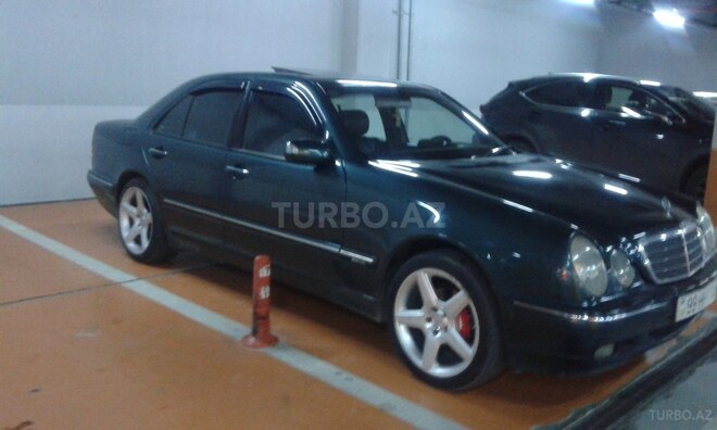 Mercedes E 240 2001, 222,235 km - 2.6 l - Bərdə