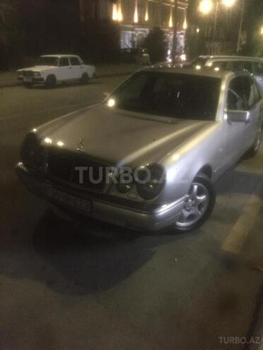 Mercedes E 230 1996, 380,000 km - 2.3 l - Göyçay