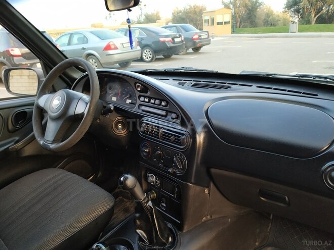 Chevrolet Niva 2011, 131,000 km - 1.7 l - Bakı
