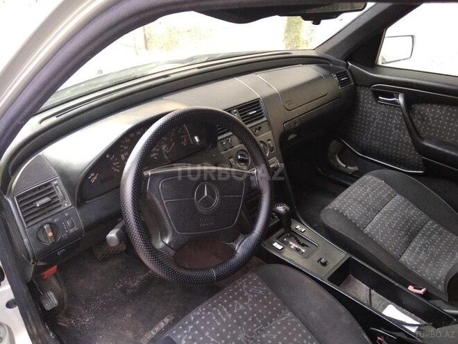 Mercedes C 180 1995, 491,568 km - 1.8 л - Sumqayıt