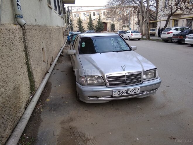 Mercedes C 180 1995, 491,568 km - 1.8 л - Sumqayıt