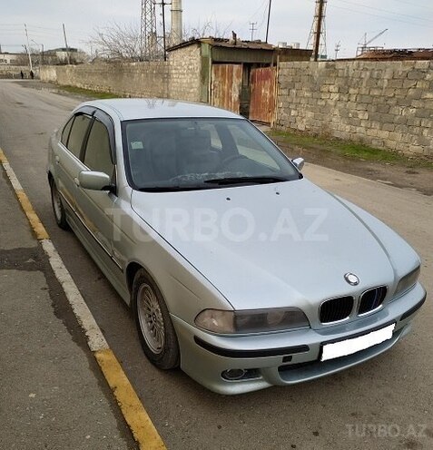 BMW 523 1998, 307,000 km - 2.5 l - Sumqayıt