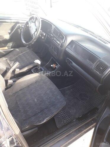 Volkswagen Golf 1997, 195,000 km - 1.9 l - Sumqayıt