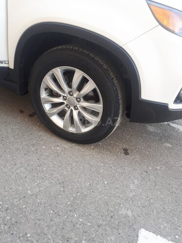 Kia Sorento 2011, 142,500 km - 2.4 l - Bakı