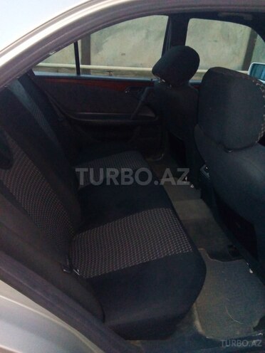 Mercedes E 220 1998, 350,000 km - 2.2 l - Şirvan