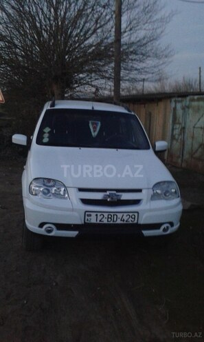 Chevrolet Niva 2012, 84,000 km - 1.7 л - Biləsuvar